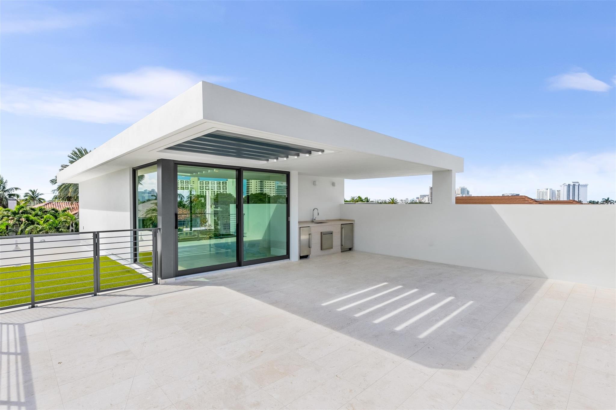 Isla Bahia 47-27 B - Residential