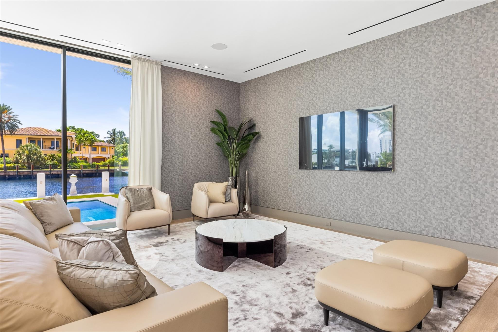 Isla Bahia 47-27 B - Residential