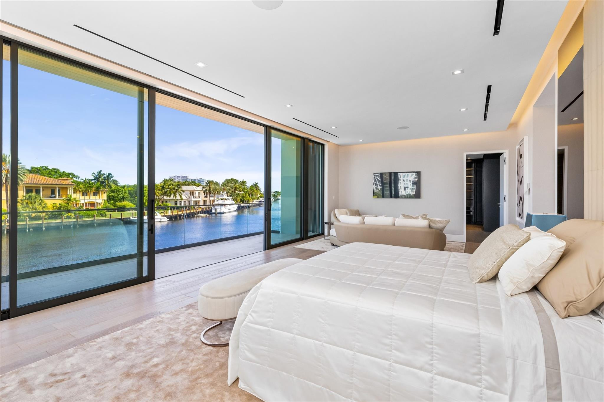 Isla Bahia 47-27 B - Residential