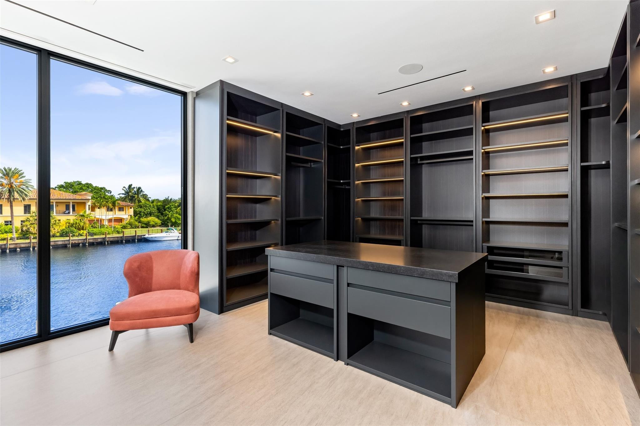 Isla Bahia 47-27 B - Residential