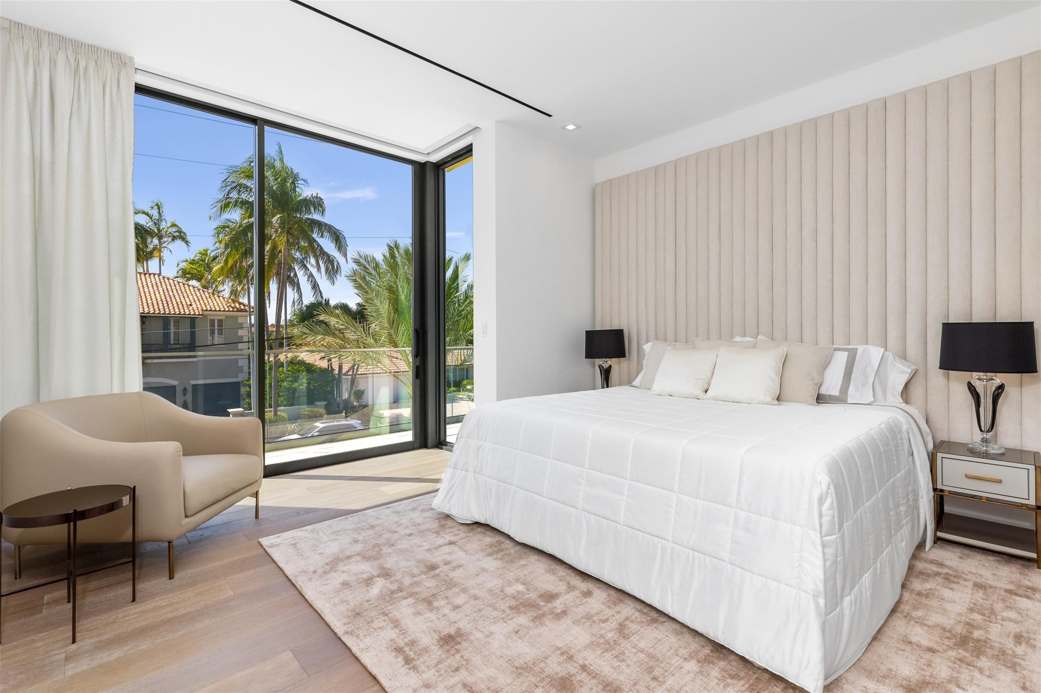 Isla Bahia 47-27 B - Residential