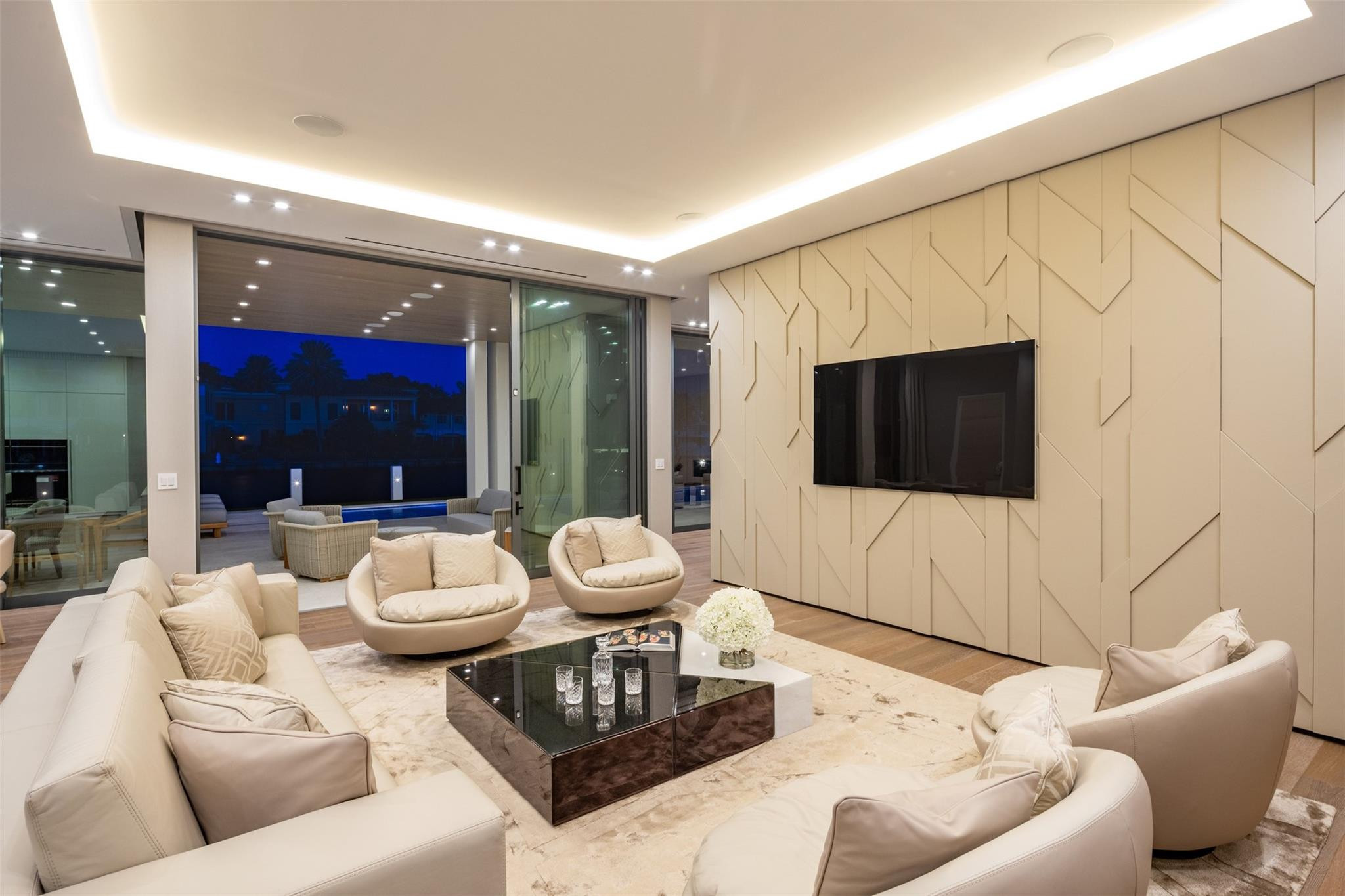 Isla Bahia 47-27 B - Residential