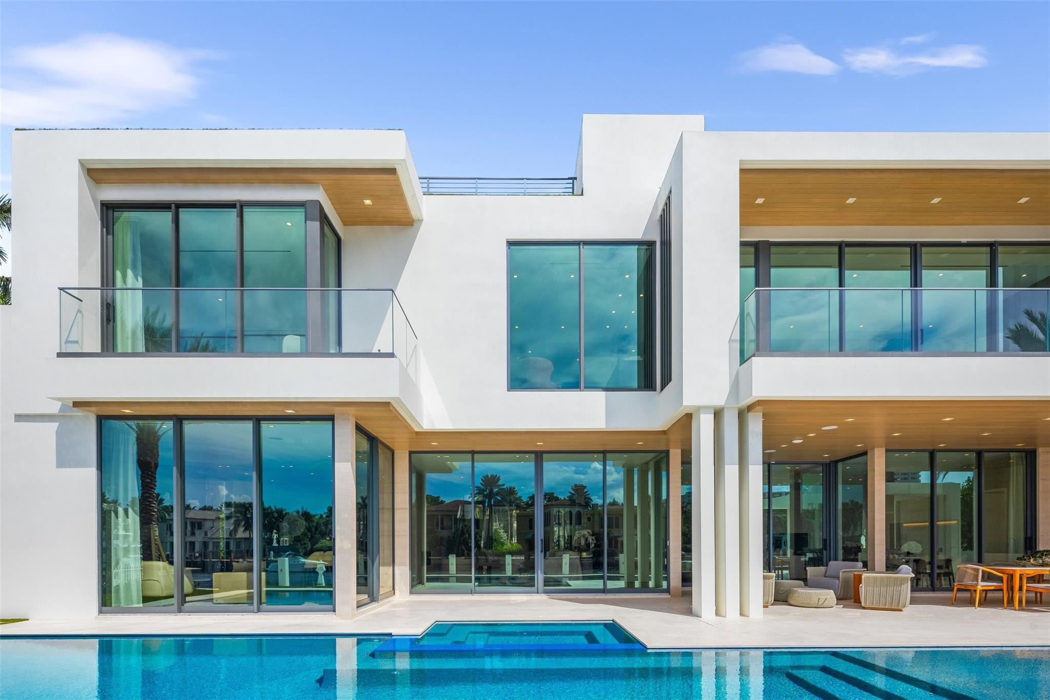 Isla Bahia 47-27 B - Residential