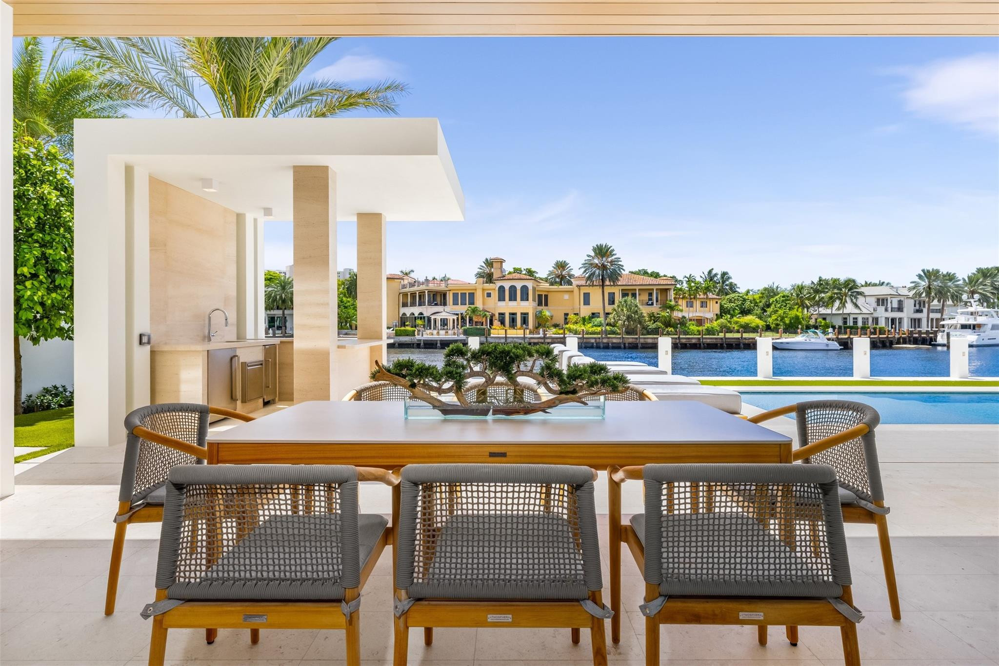 Isla Bahia 47-27 B - Residential