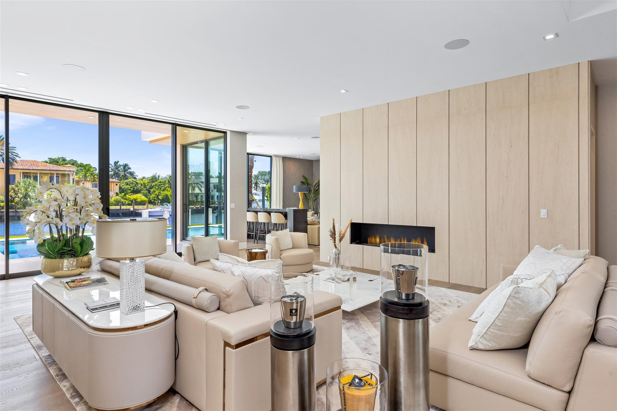 Isla Bahia 47-27 B - Residential