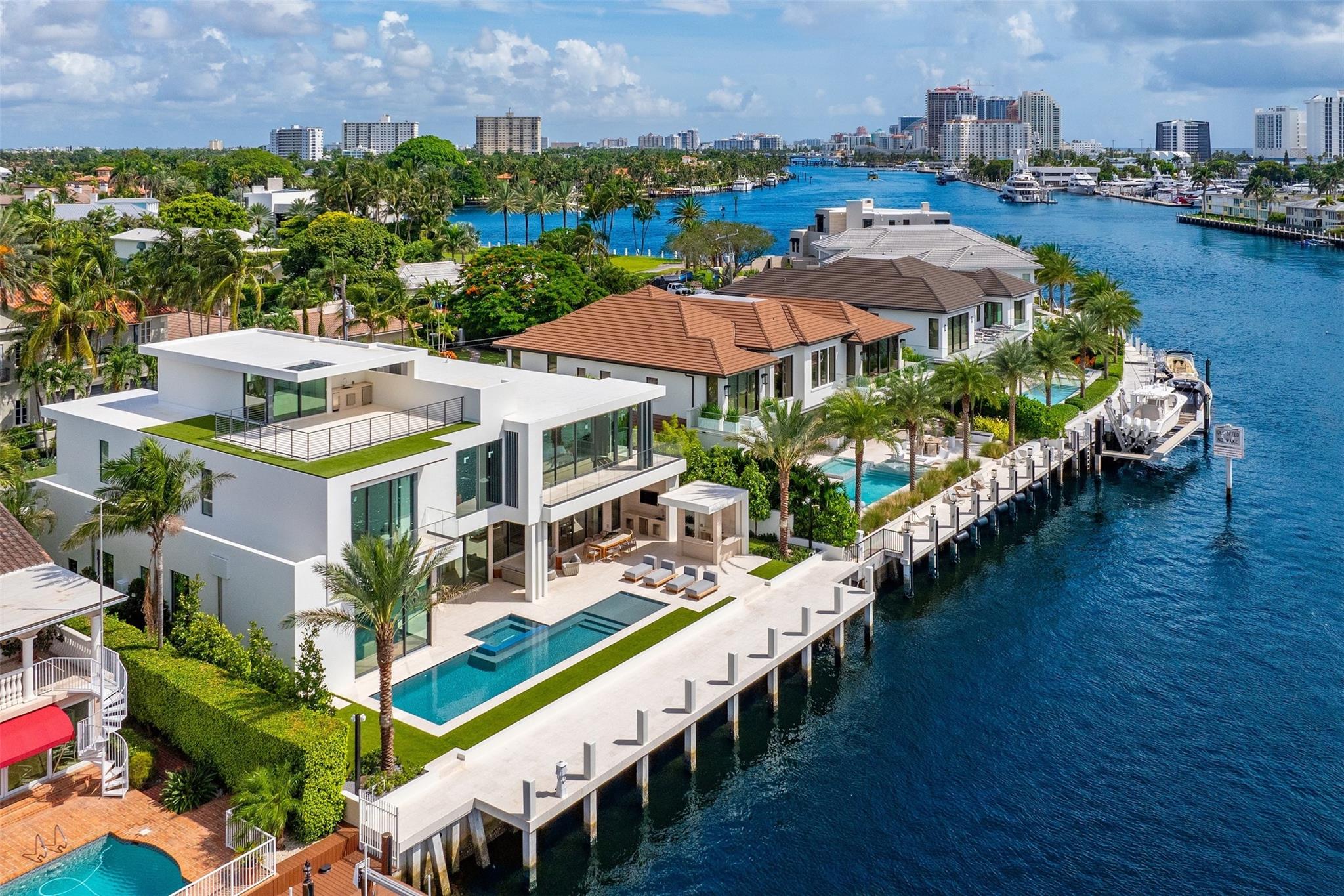 Isla Bahia 47-27 B - Residential