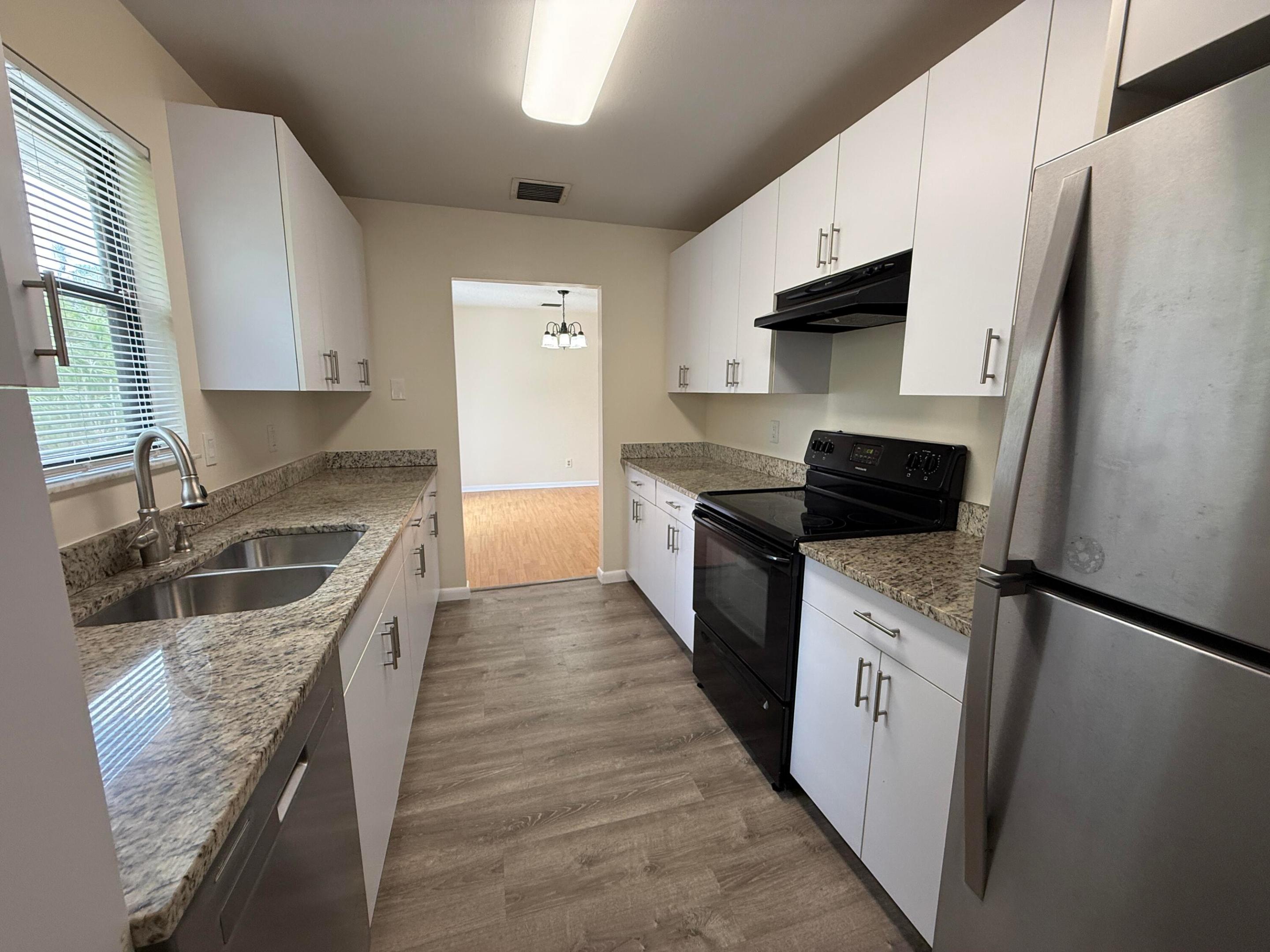 PORT ST LUCIE SECTION 28 - Residential