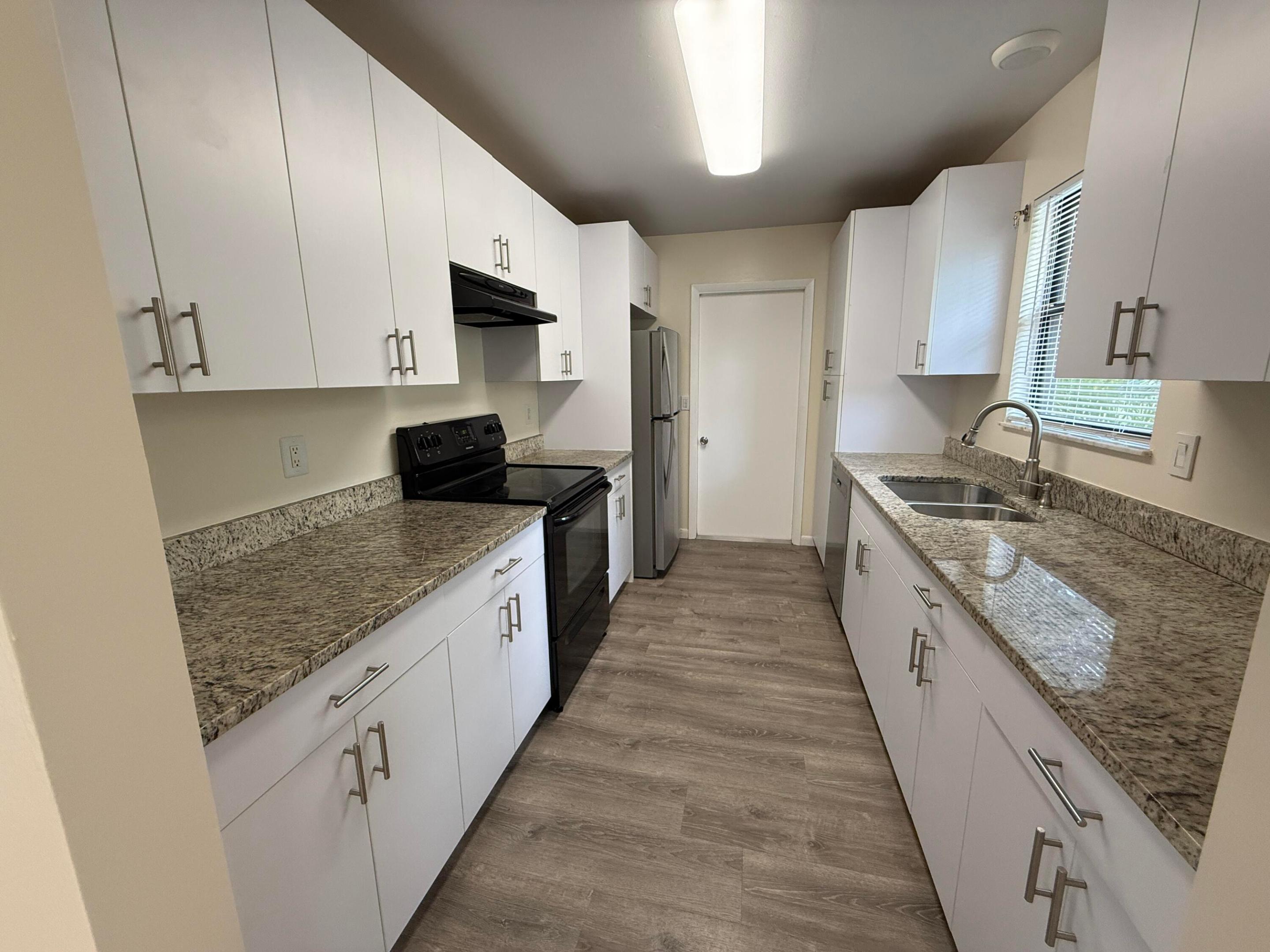 PORT ST LUCIE SECTION 28 - Residential