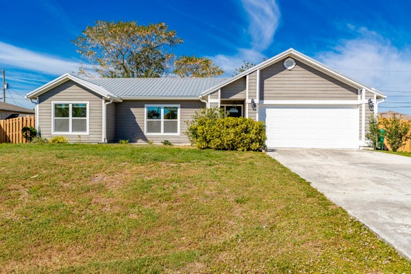 4268 SW JARED ST, PORT SAINT LUCIE, FL 34953 - Image 91c4e65a931c35f78eef8823a531edb2/2806073910