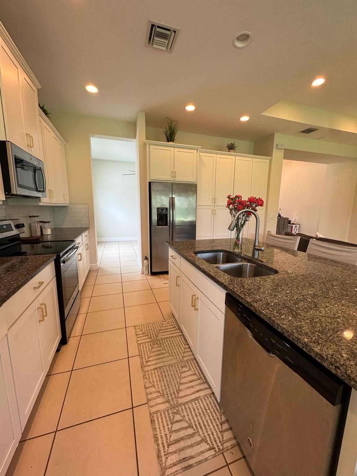 Hammocks/Westlake - Residential Lease