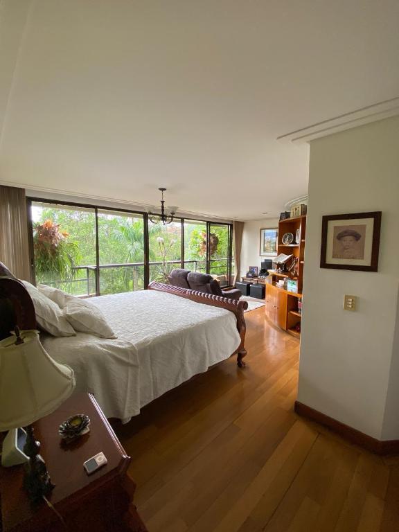 Sector El Campestre, Medellín, Antioquia, Colombia - Residential