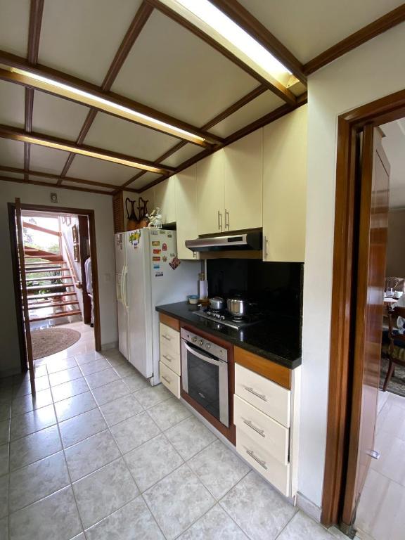 Sector El Campestre, Medellín, Antioquia, Colombia - Residential