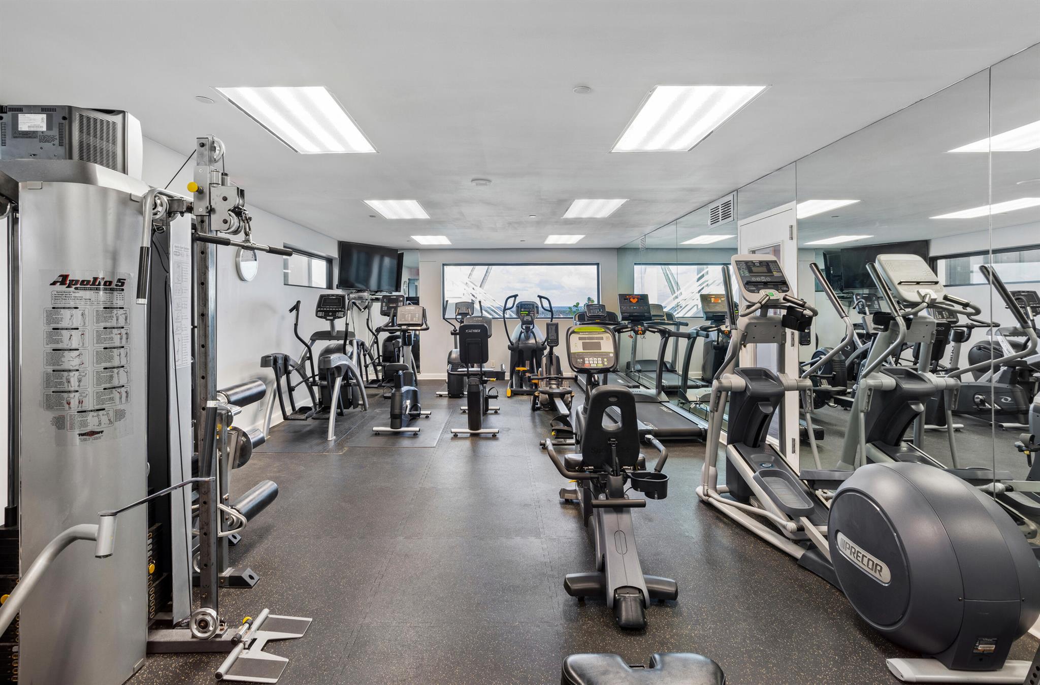 HIGHLANDS PLACE - Residential