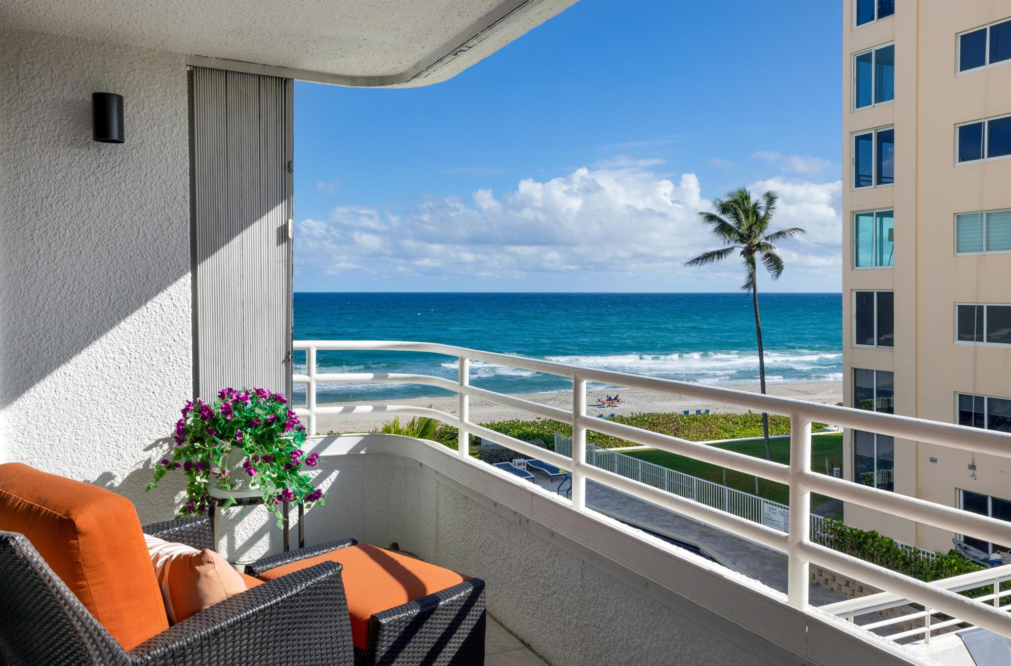 HIGHLANDS PLACE - Residential