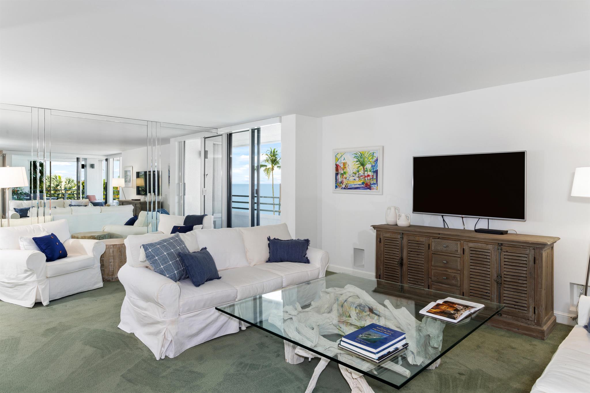 HIGHLANDS PLACE - Residential