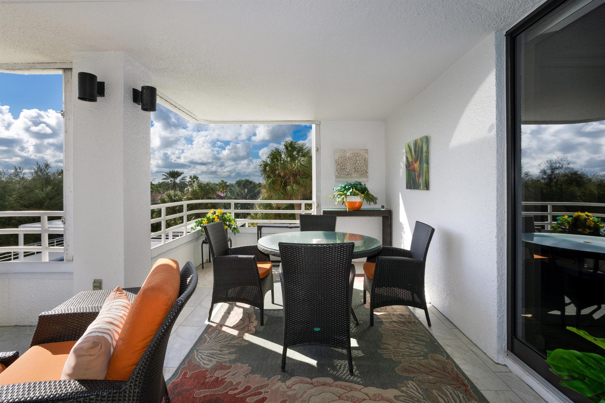 HIGHLANDS PLACE - Residential