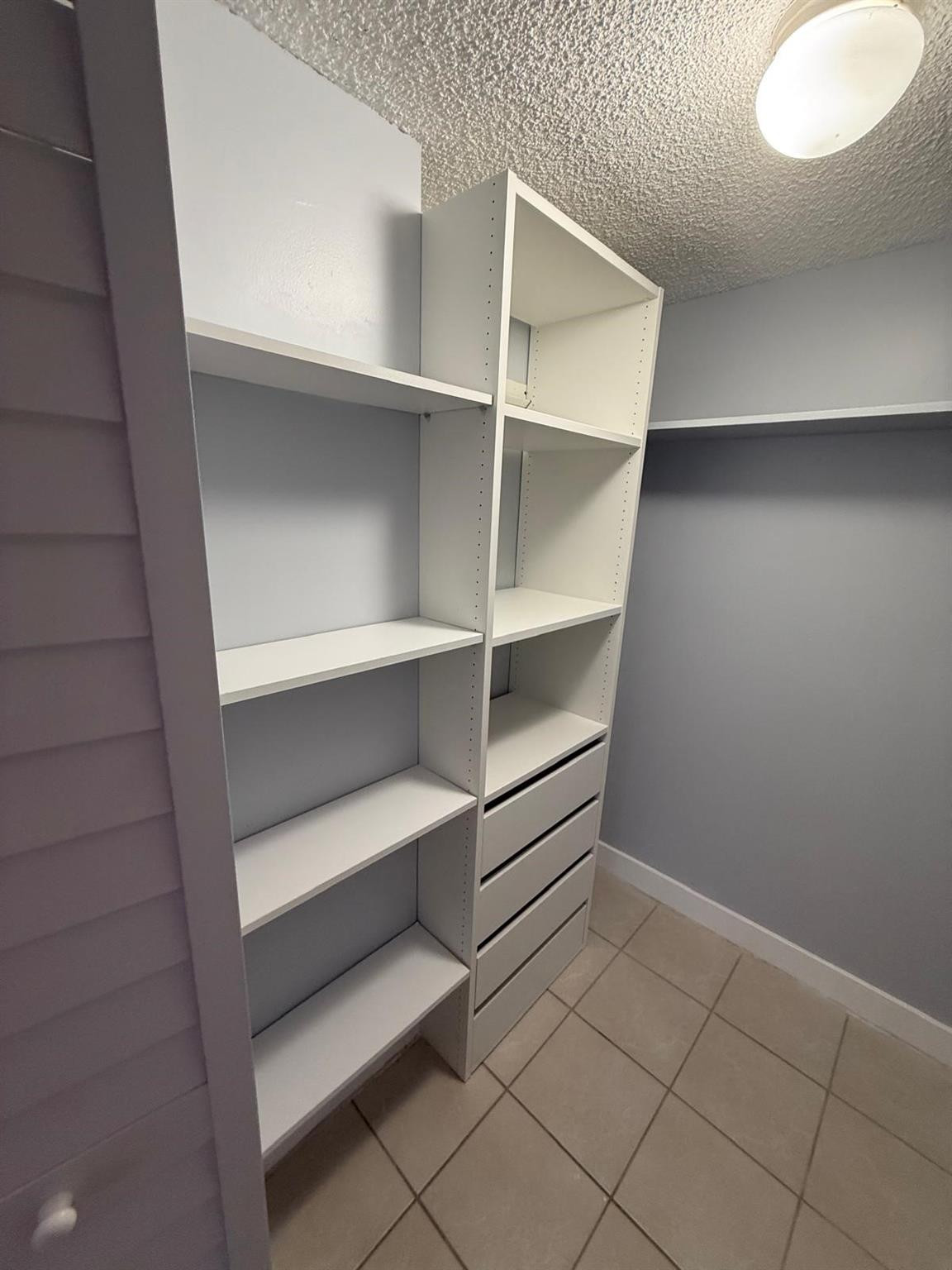 Tall Trees Condo - Residential Lease