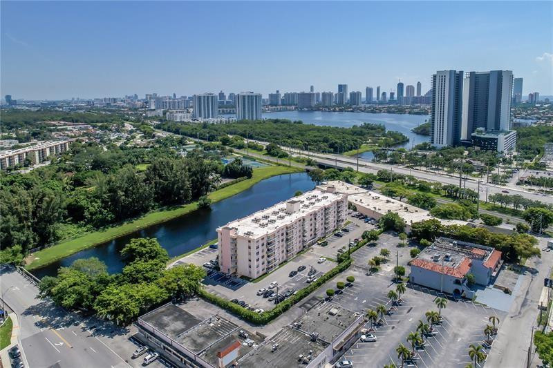 Tall Trees Condo - Residential Lease