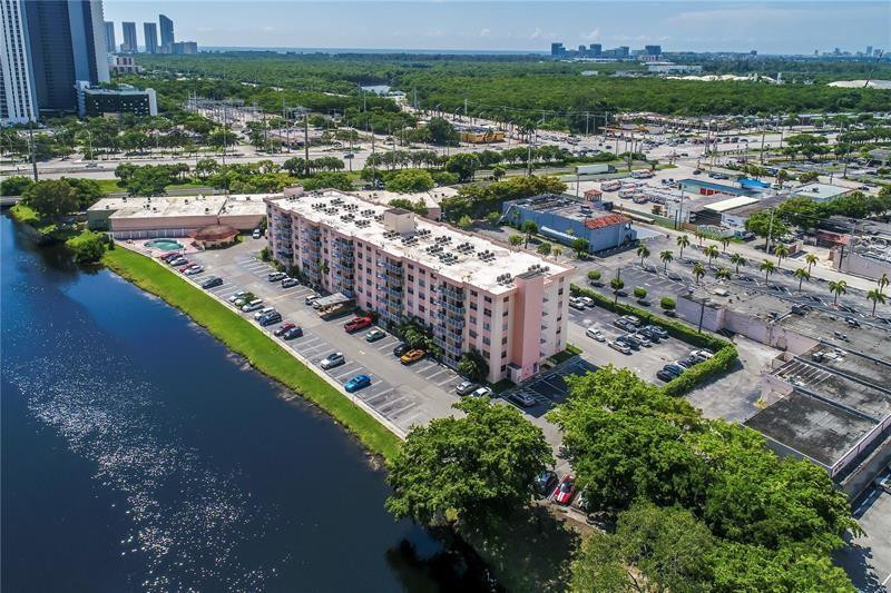 Tall Trees Condo - Residential Lease