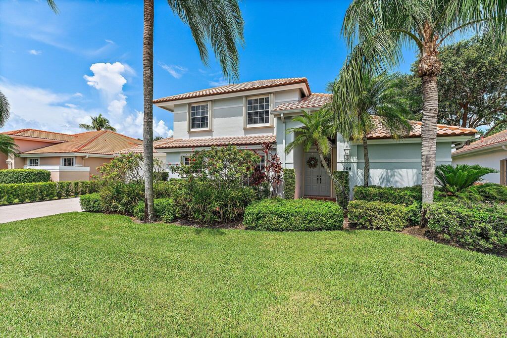 Photo of 206 Eagleton Estates Boulevard, Palm Beach Gardens, FL 33418 (MLS # R11005889)