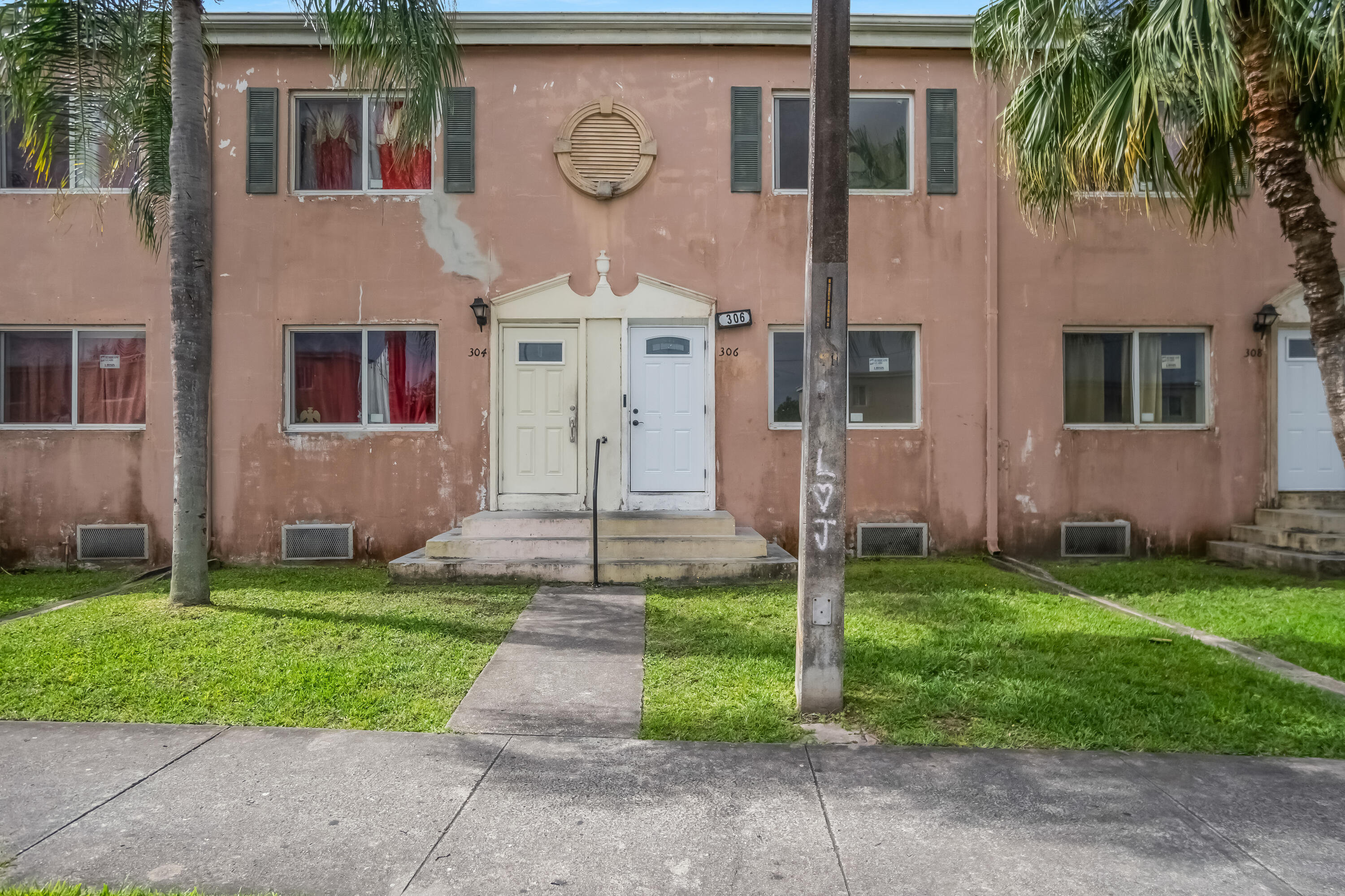 SUNSET PALM VILLAS CONDO - Residential