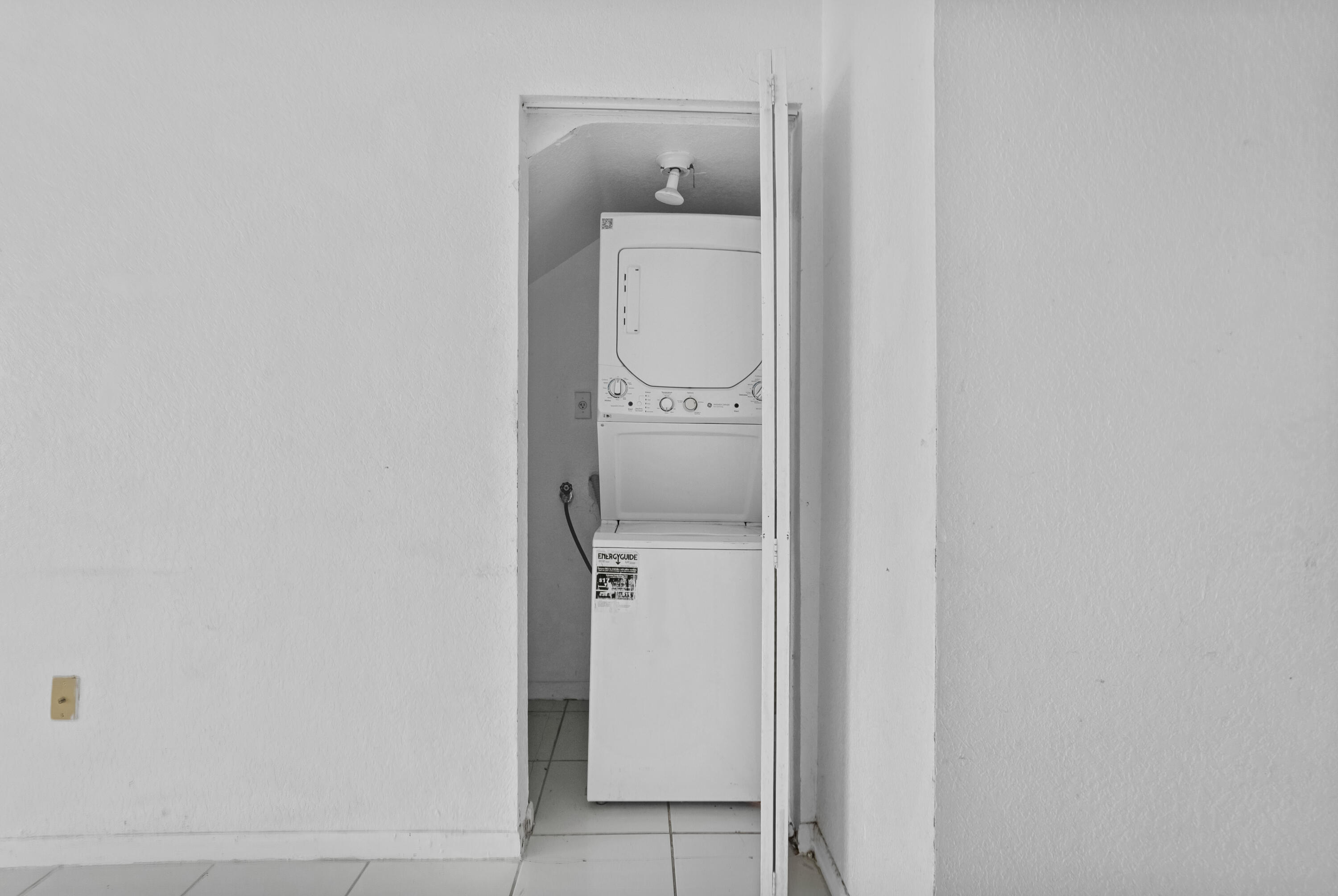 SUNSET PALM VILLAS CONDO - Residential