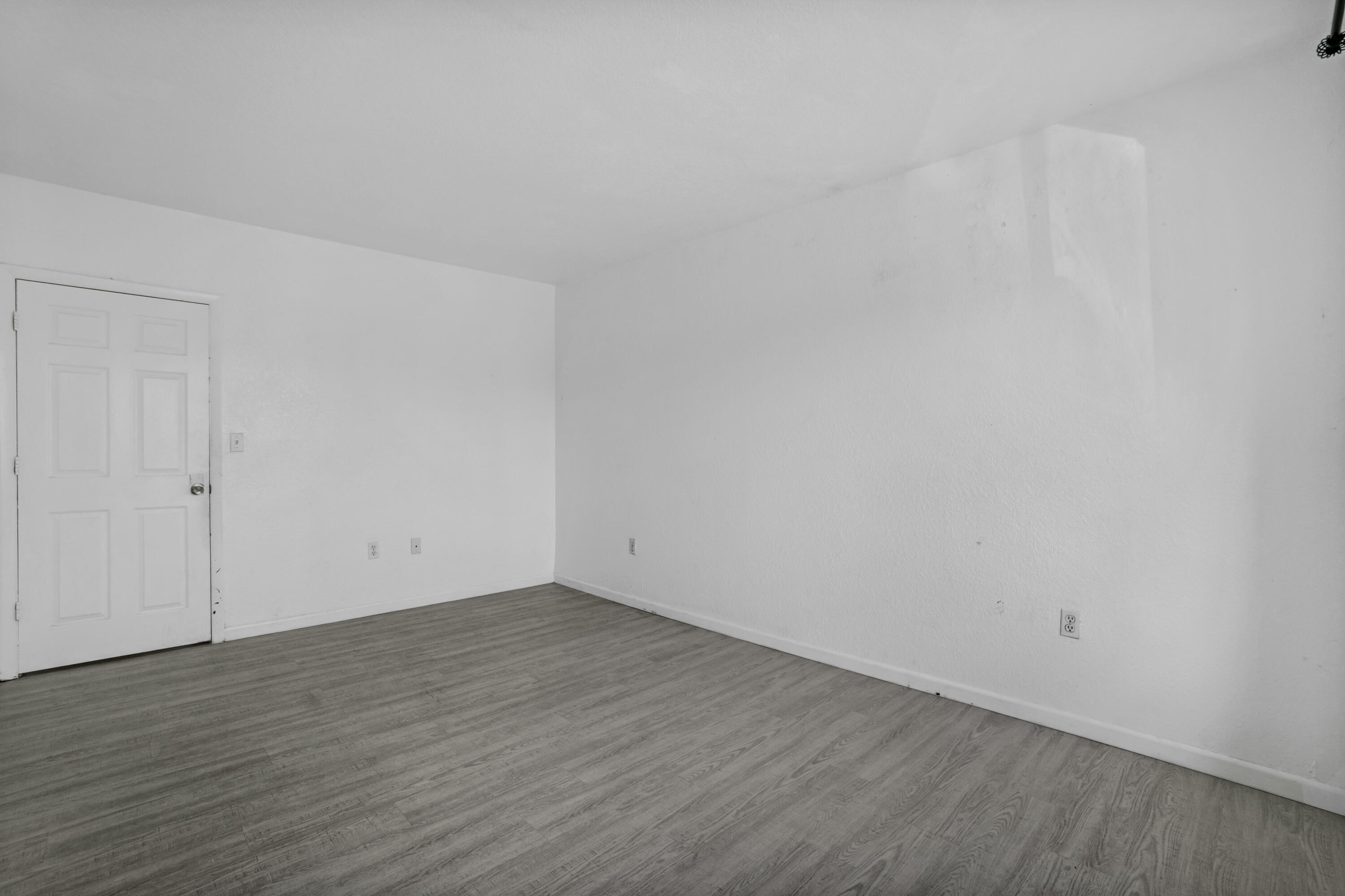 SUNSET PALM VILLAS CONDO - Residential