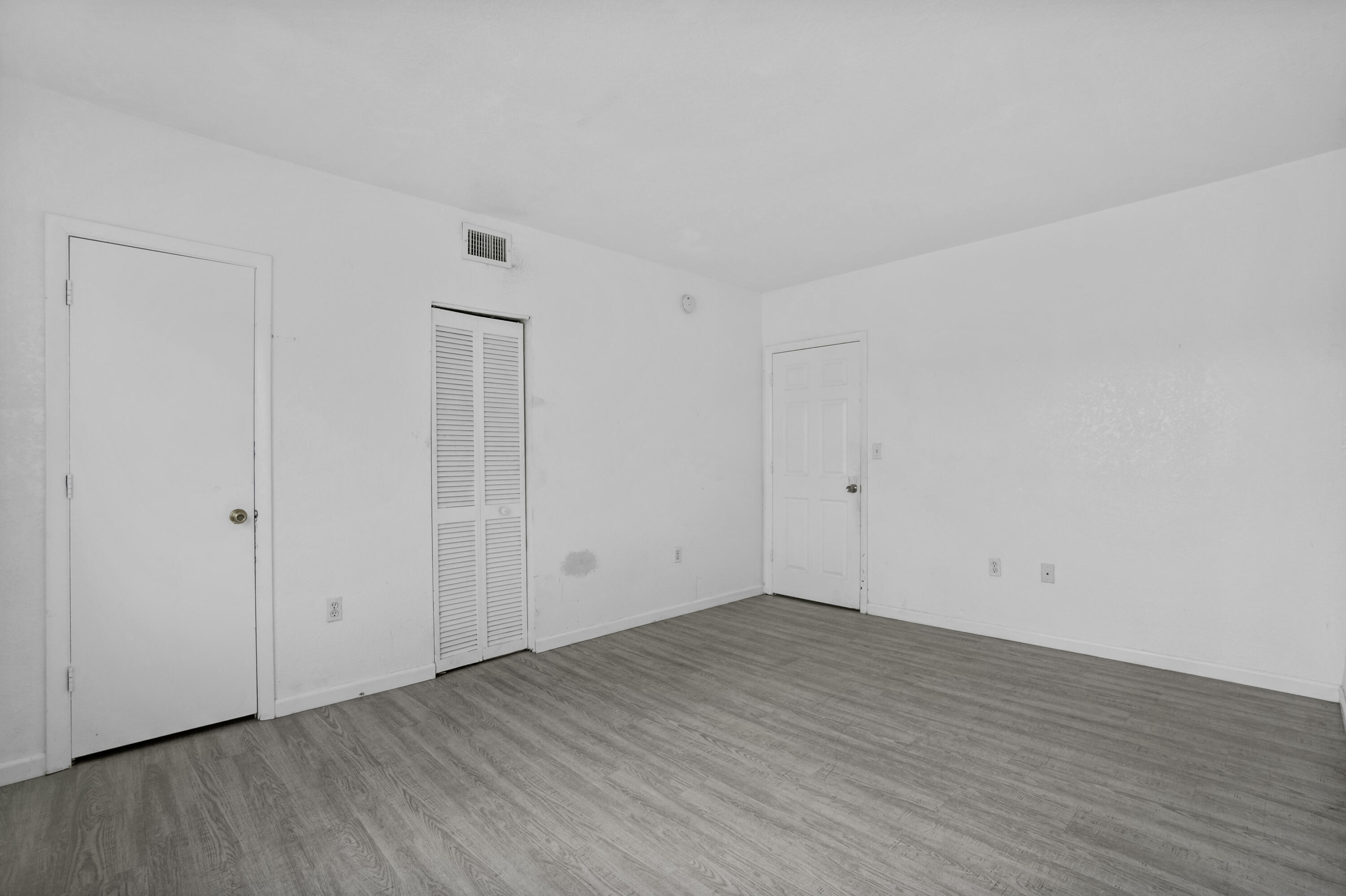 SUNSET PALM VILLAS CONDO - Residential