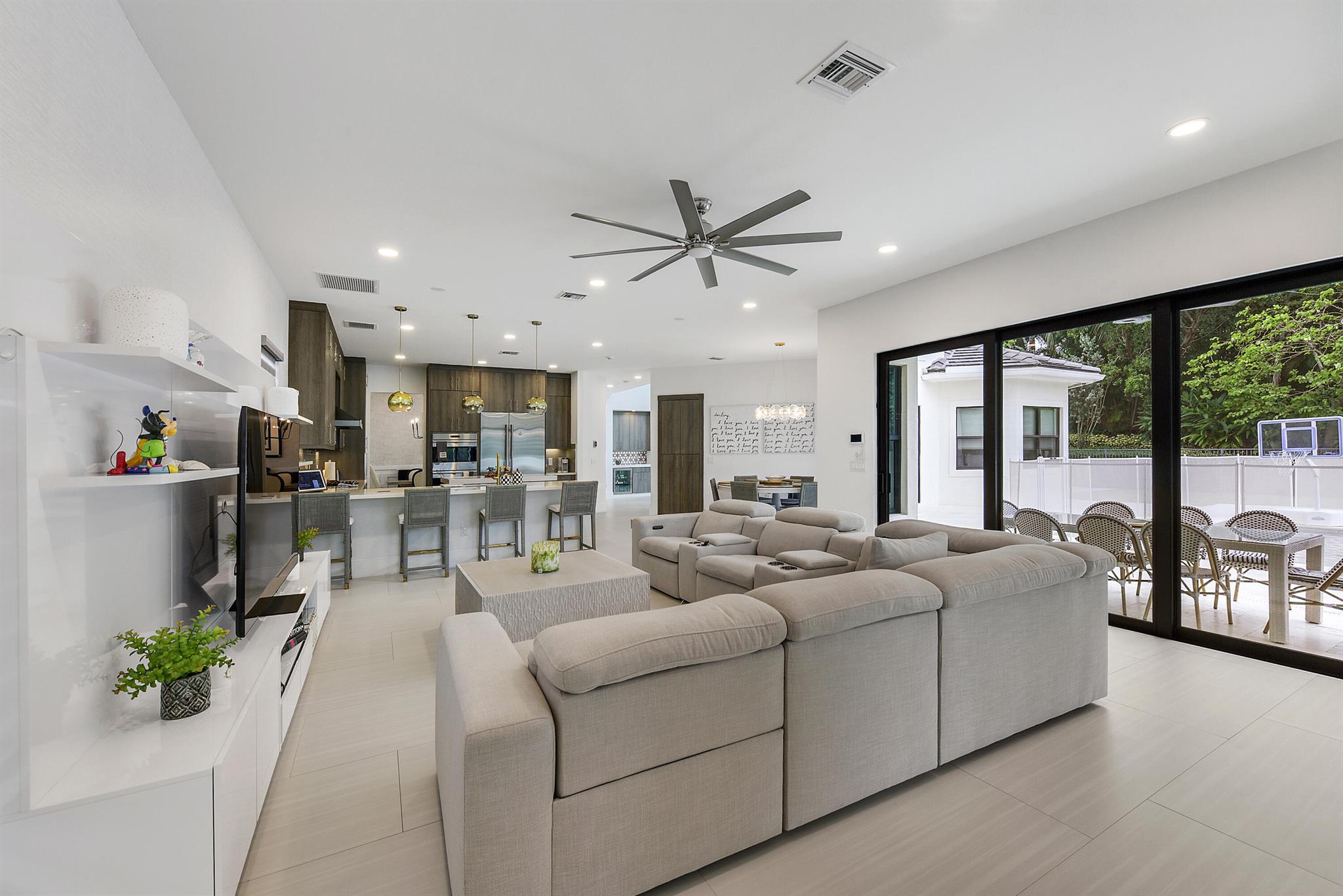 HYDER AGR PUD PL - Residential Lease