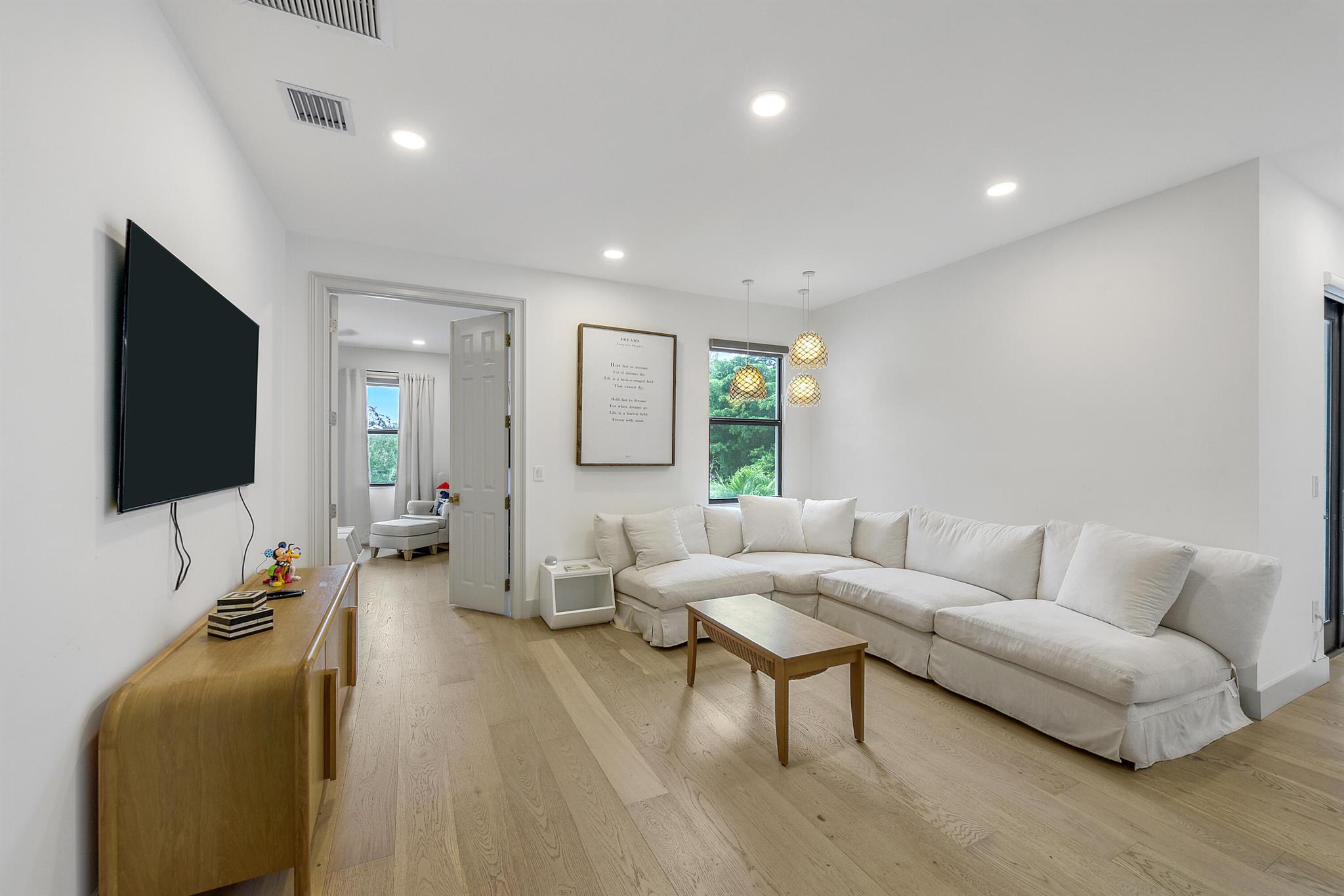 HYDER AGR PUD PL - Residential Lease
