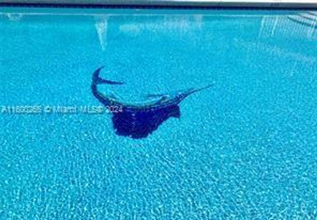 Photo of 1470 N Dixie Highway #10, Fort Lauderdale, FL 33304 (MLS # F10499087)