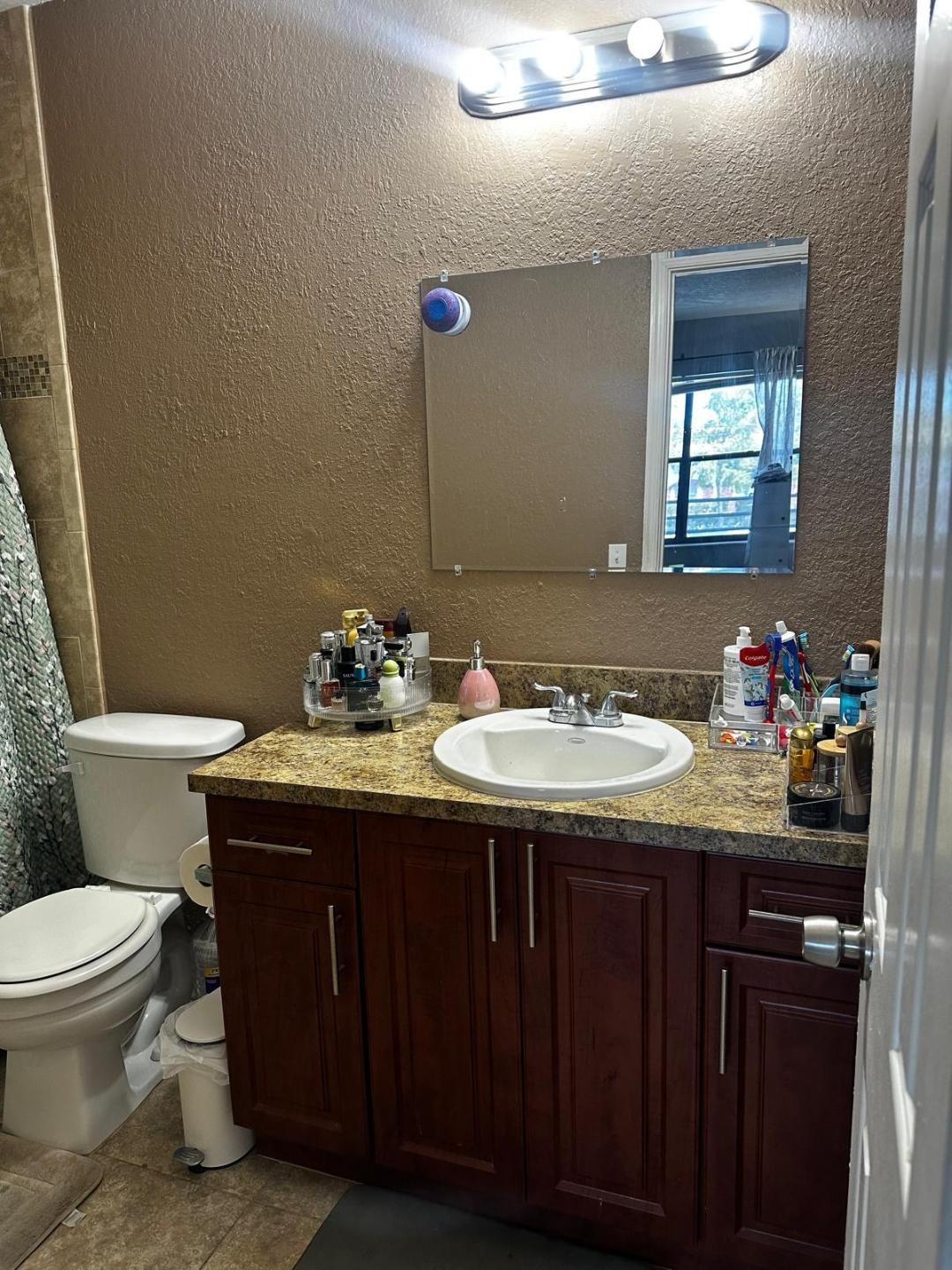 Grenadier Gardens - Residential Lease