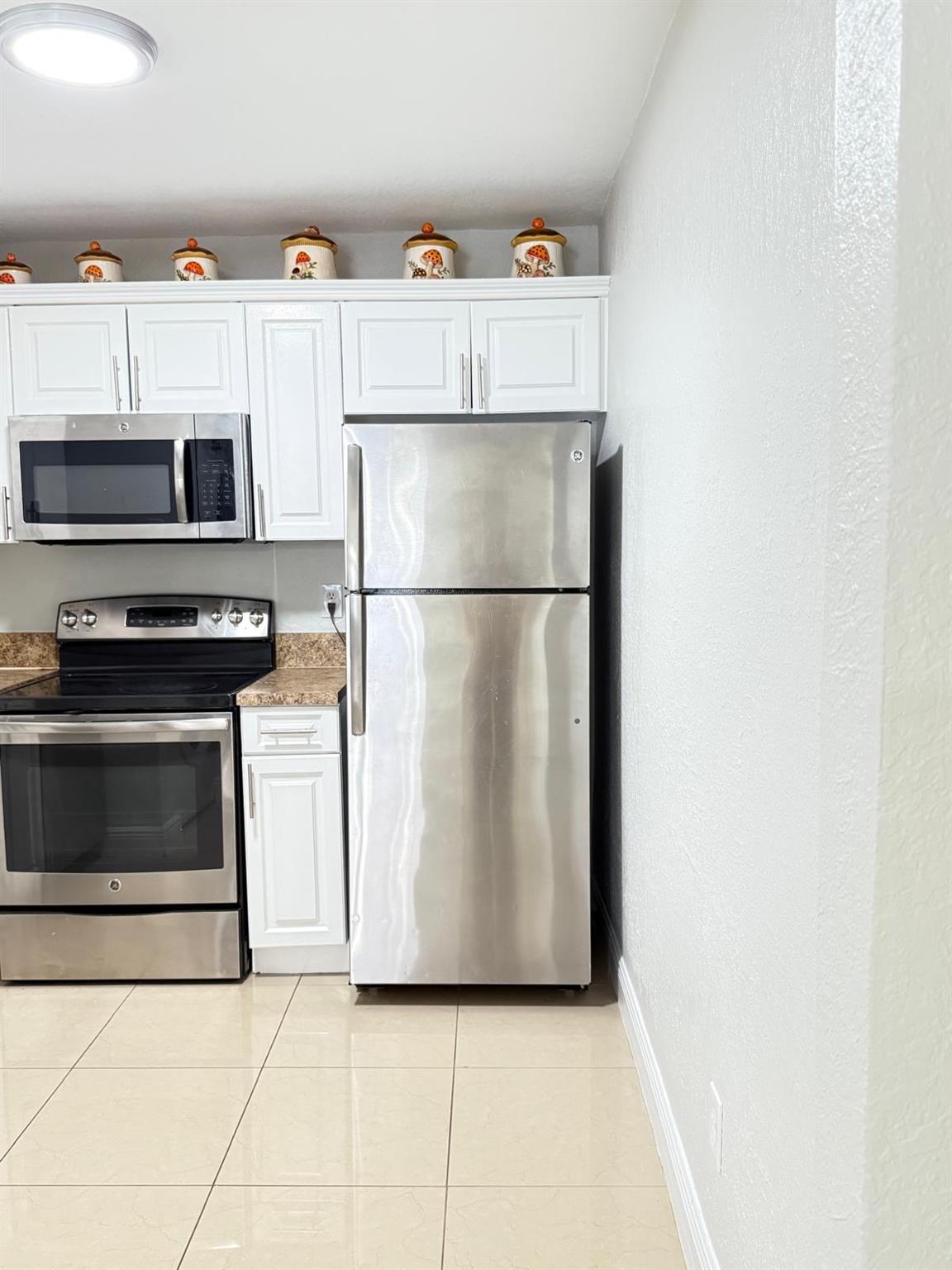 Grenadier Gardens - Residential Lease