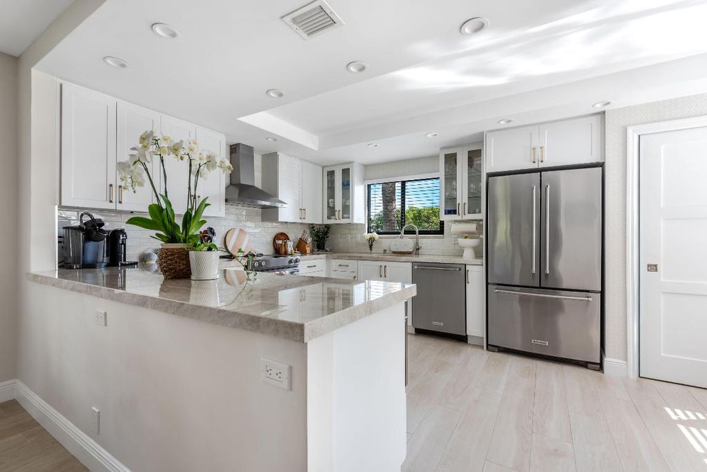 Photo of 16001 Loch Katrine Trail #7304, Delray Beach, FL 33446 (MLS # R11157733)