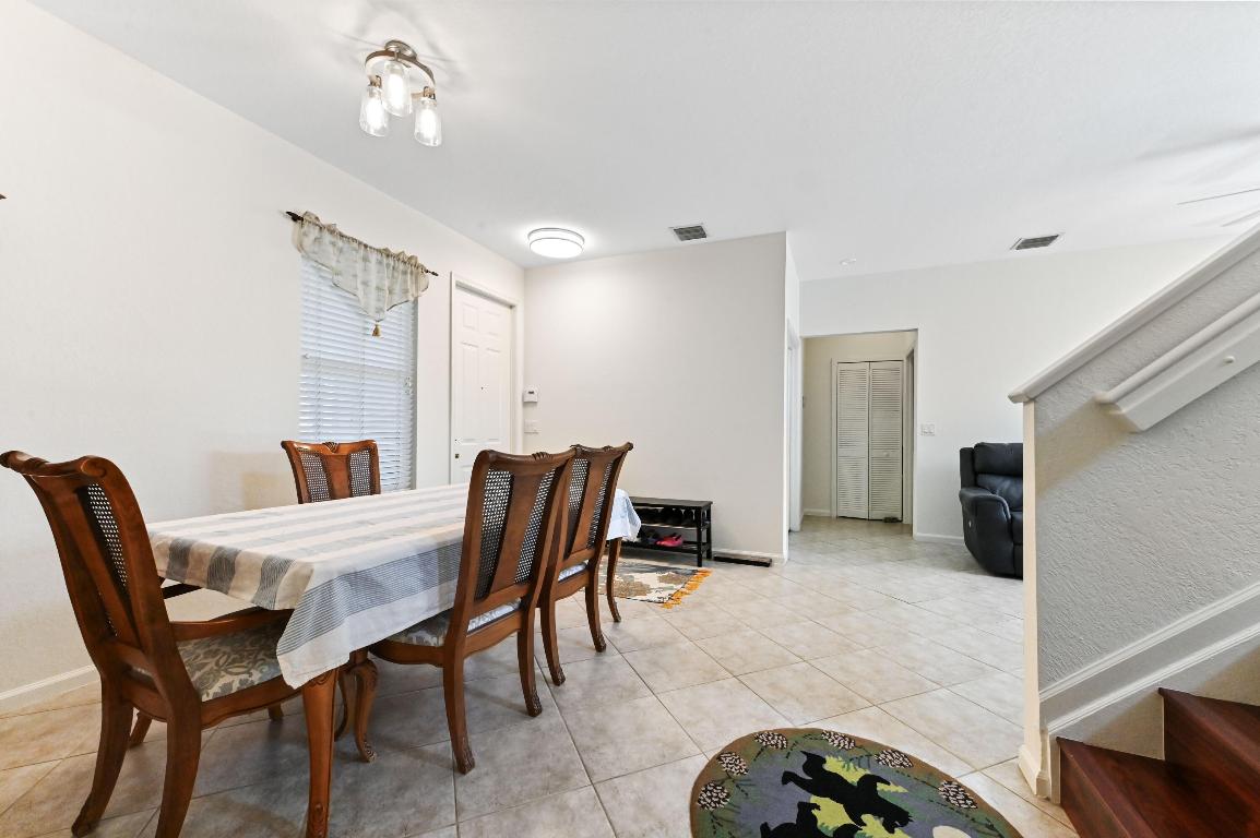 DILLMAN FARMS - Residential