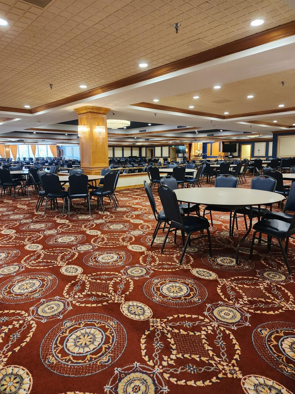 BUCKINGHAM -CENTURY VILLA - Residential