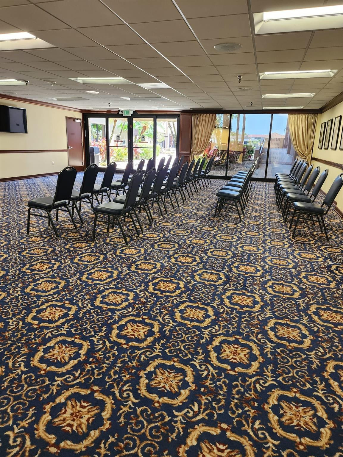 BUCKINGHAM -CENTURY VILLA - Residential