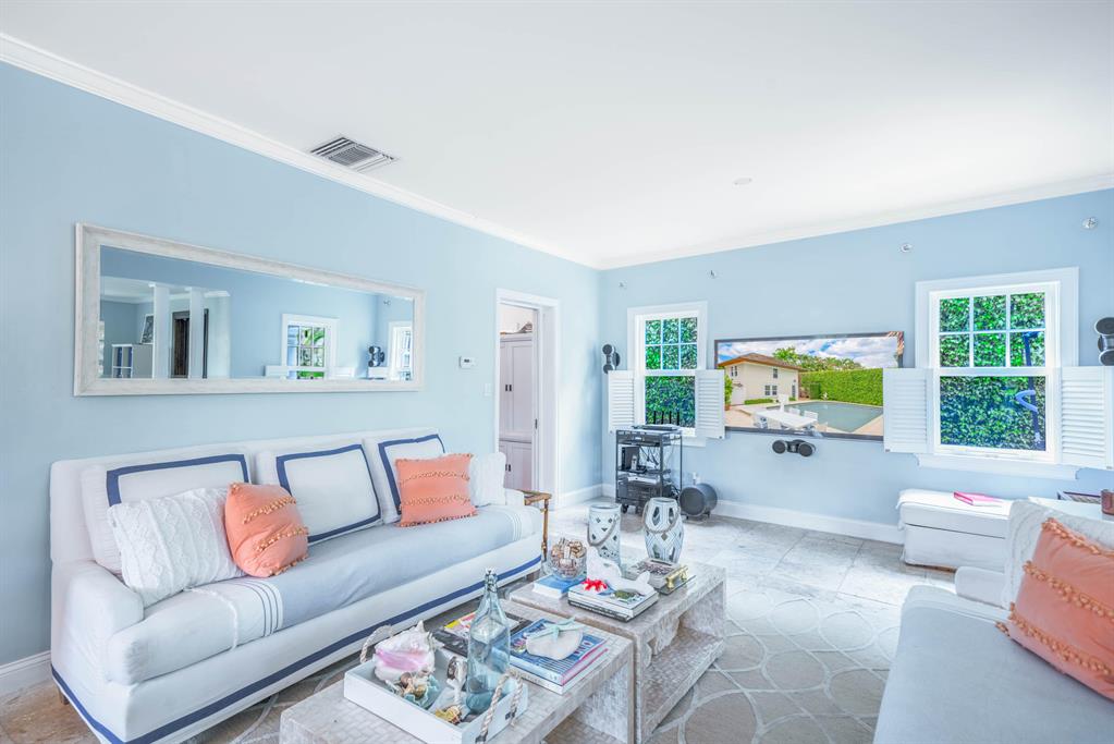 POINCIANA PARK 2ND ADD - Residential