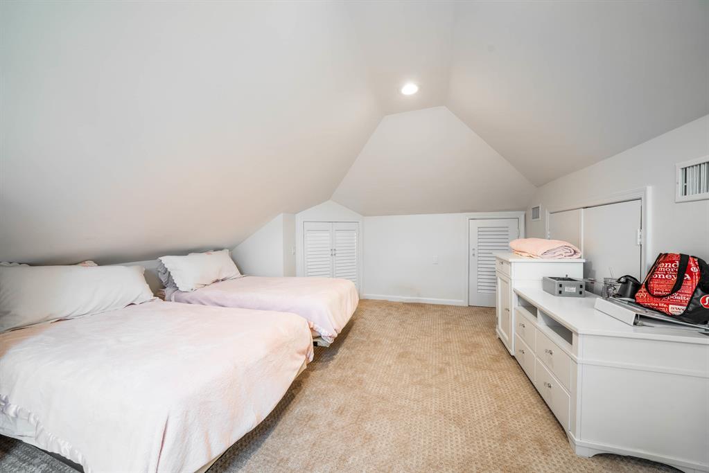 POINCIANA PARK 2ND ADD - Residential