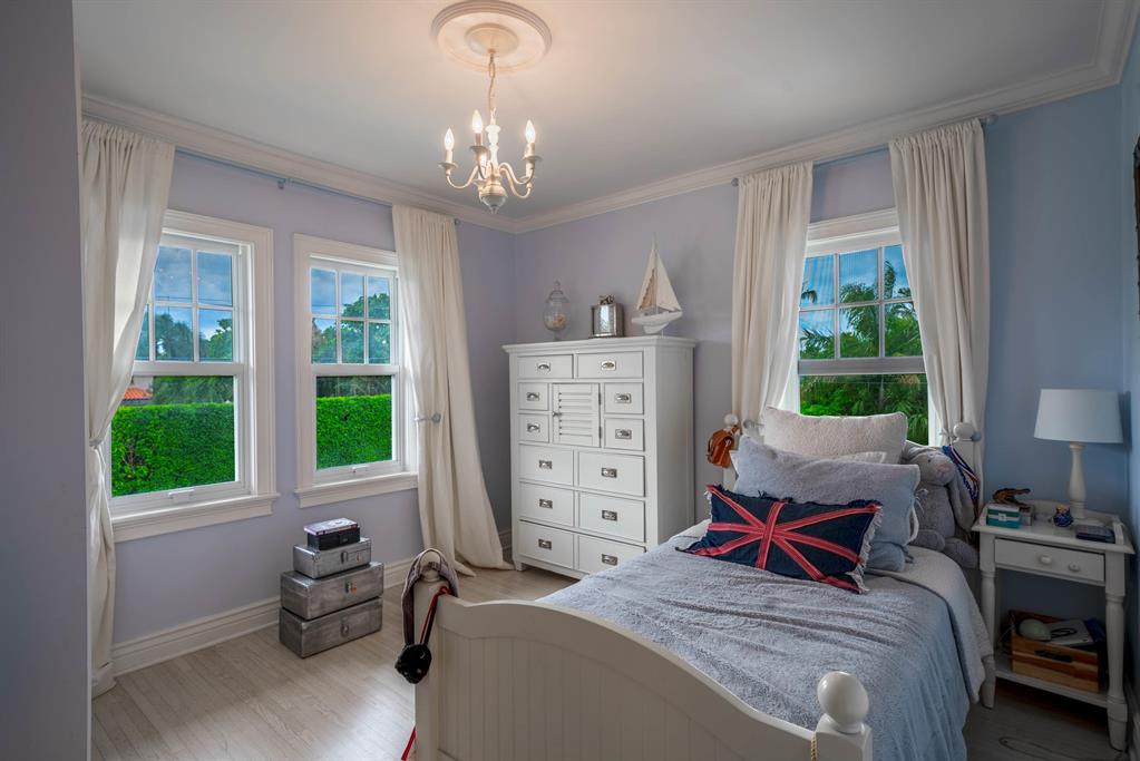 POINCIANA PARK 2ND ADD - Residential