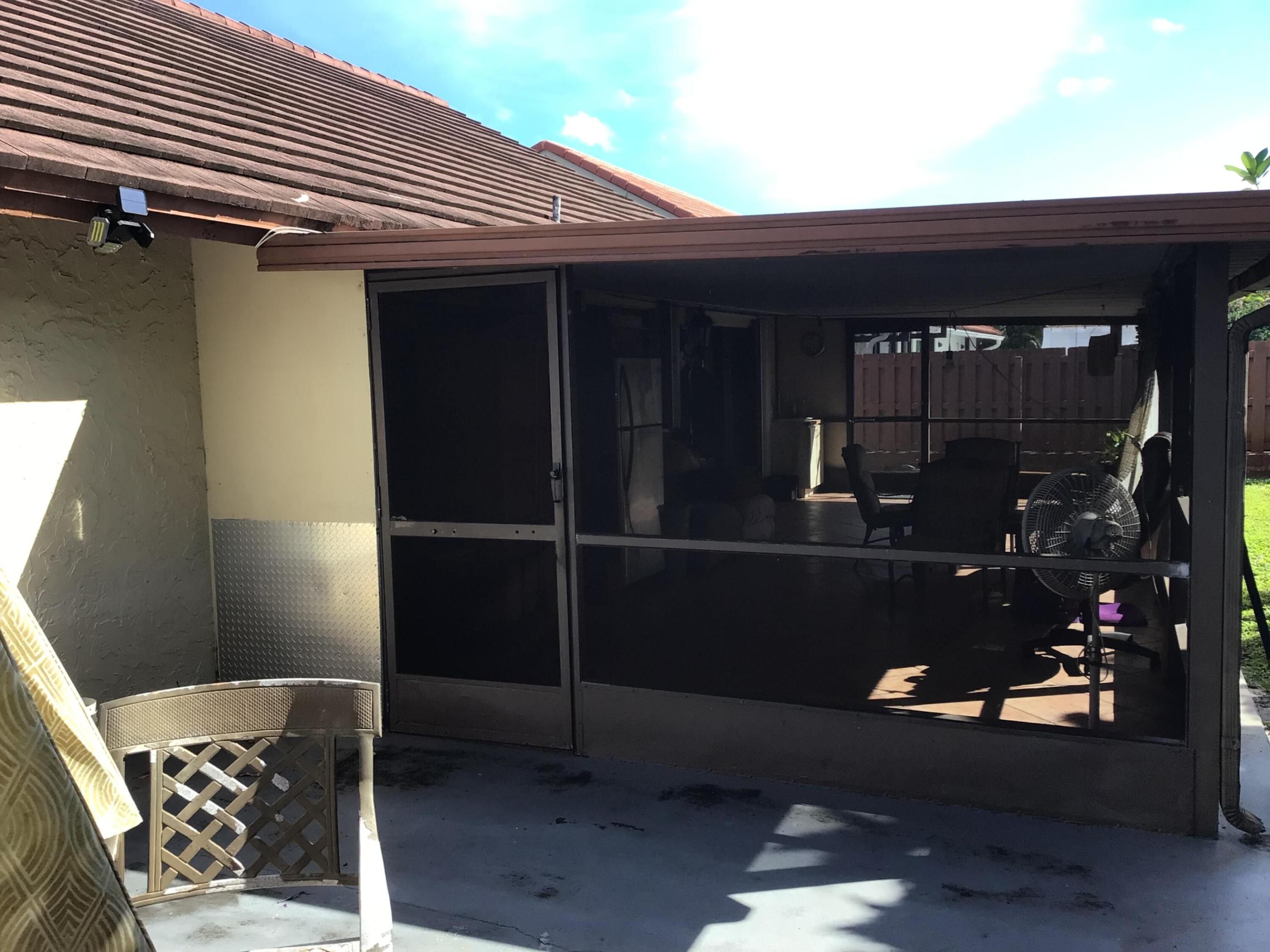 20310 NE 10TH Place