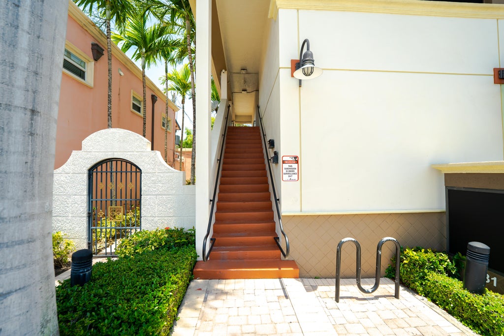 Photo of 831 E Palmetto Park Road #827, Boca Raton, FL 33432 (MLS # R11117953)