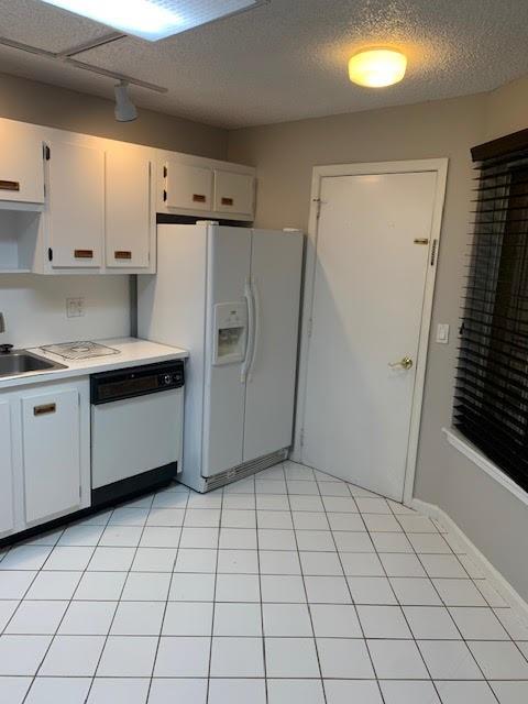 The Lakes of Deer Creek - Residential