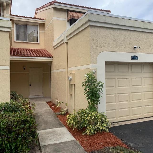 The Lakes of Deer Creek - Residential