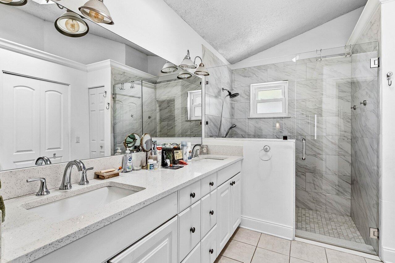 BARCLAY CLUB AT PGA NATL - Residential