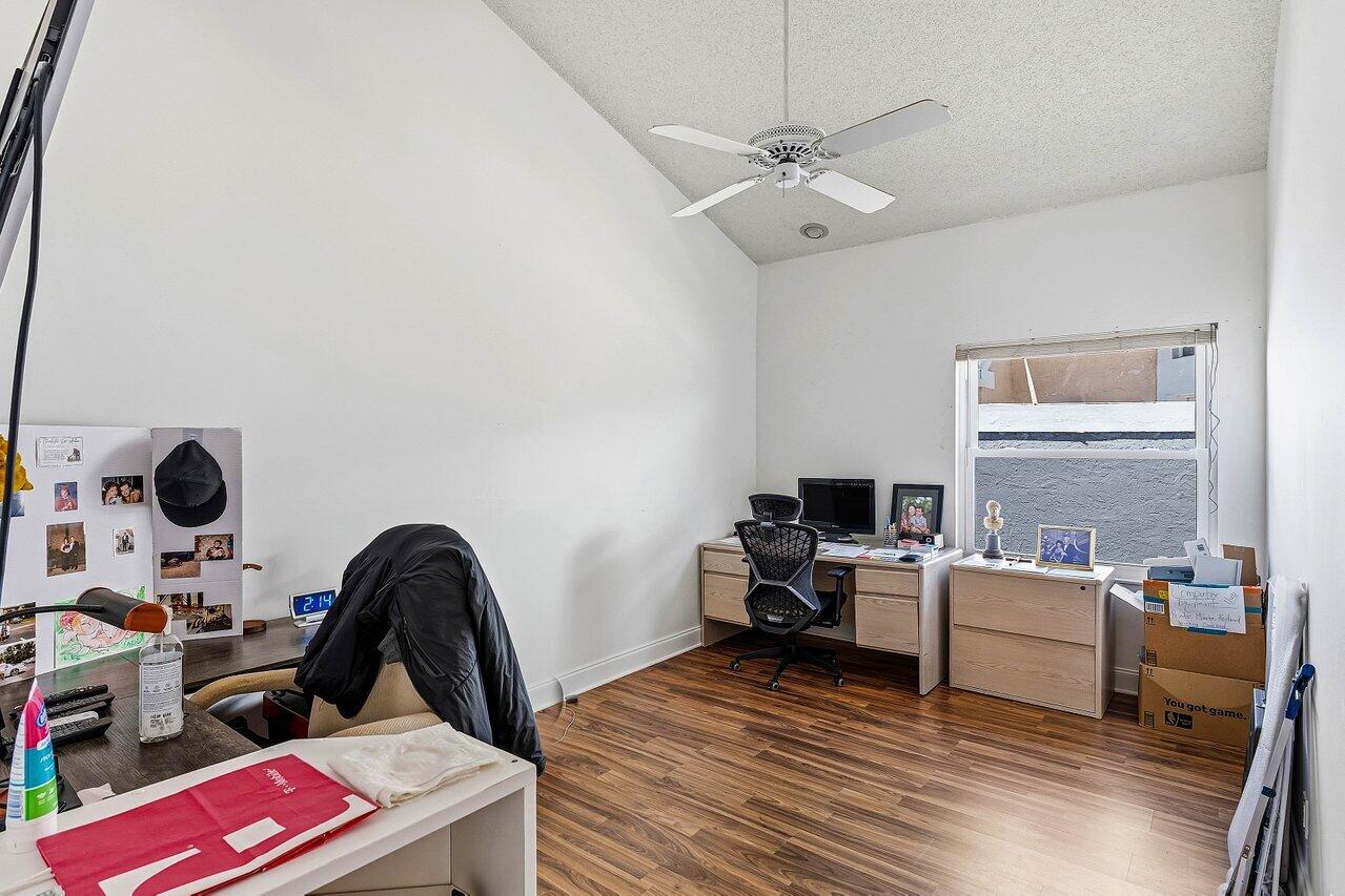 BARCLAY CLUB AT PGA NATL - Residential