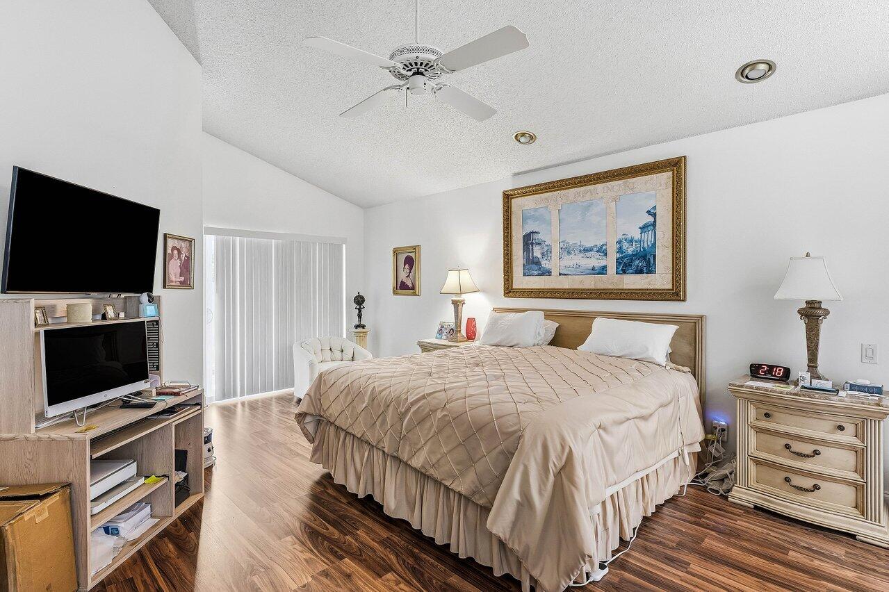 BARCLAY CLUB AT PGA NATL - Residential