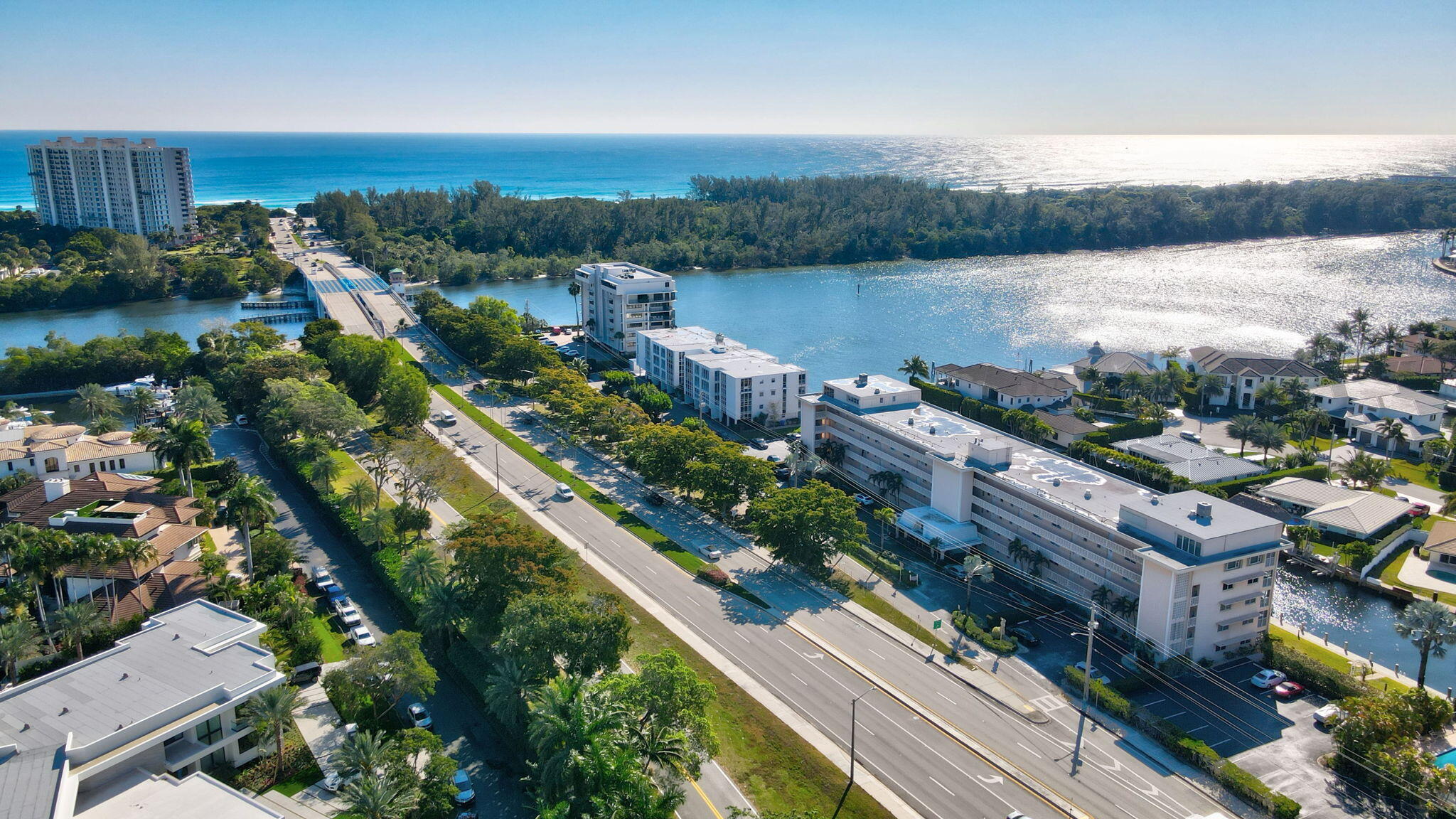 BOCA HOUSE - Residential