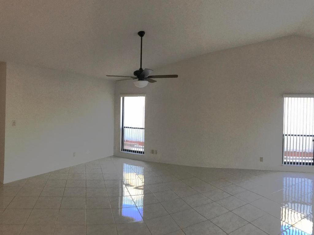 Photo of 21450 Laguna Drive, Boca Raton, FL 33433 (MLS # R11061953)