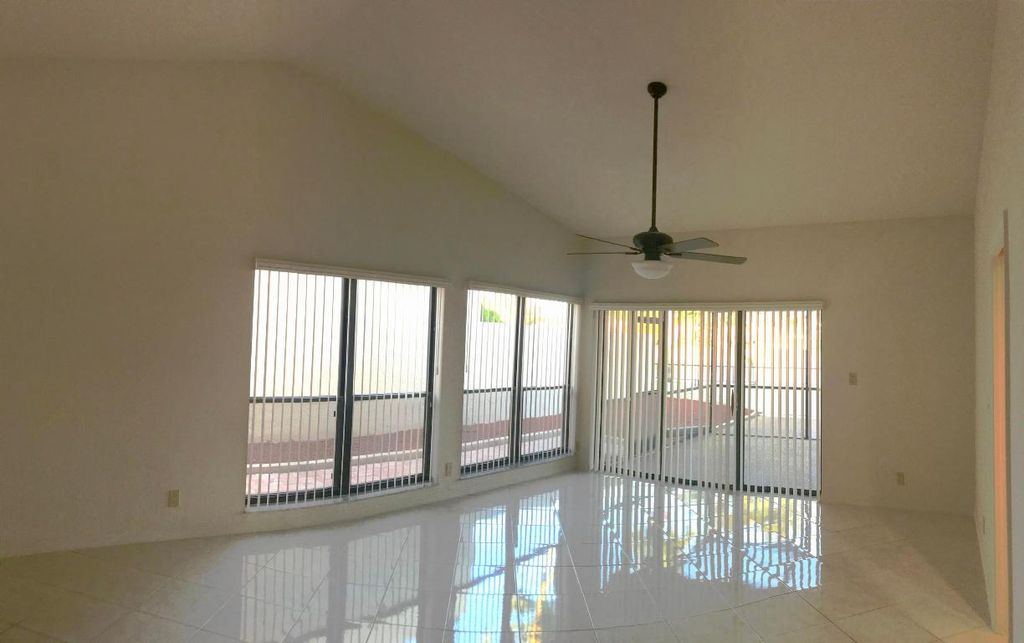 Photo of 21450 Laguna Drive, Boca Raton, FL 33433 (MLS # R11061953)